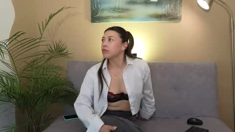Snapshot of miss_santa chatting on June 30, 9:16 pm miss_santa online show from June 30, 9:16 pm