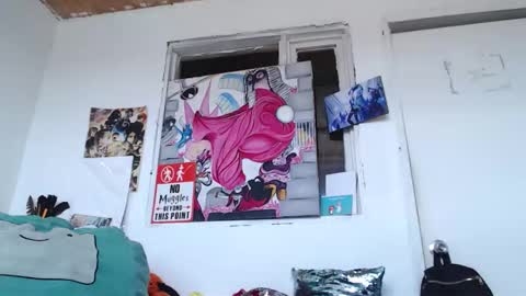 Snapshot of miss_spy chatting on October 18, 4:19 pm Kortana 2.0 dont forget thumbs up and follow me on twitter online show from October 18, 4:19 pm