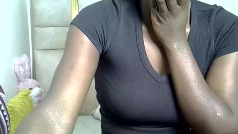 Snapshot of miss_squirty2 chatting on June 8, 3:40 am jasmine online show from June 8, 3:40 am