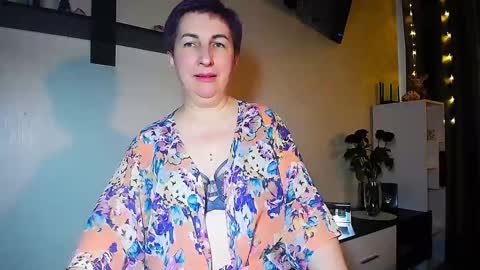 Snapshot of miss_tasha_kom chatting on February 6, 12:16 pm miss_tasha_kom online show from February 6, 12:16 pm