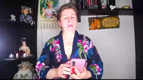 miss_tasha_kom online show from May 22, 5:36 am