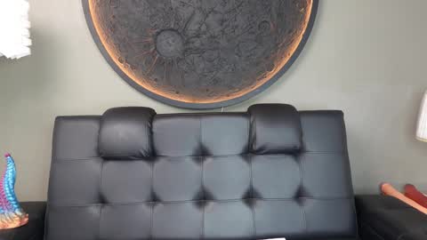 Vaiolette online show from March 6, 11:17 am