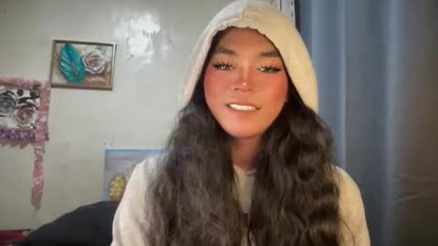 miss_veron_xoxo online show from February 13, 6:20 am