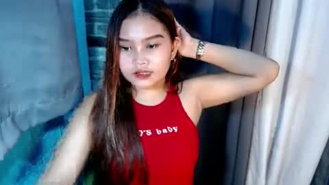 yanna online show from May 25, 2:12 pm