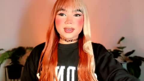 miss_zz online show from May 29, 5:11 pm