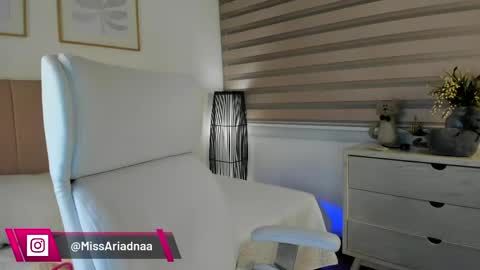 Ariadna Ruiz online show from May 15, 12:34 pm