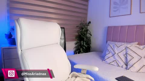 Ariadna Ruiz online show from May 28, 12:13 pm