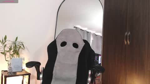 Snapshot of missblair12 chatting on January 31, 3:22 pm MissBlair online show from January 31, 3:22 pm