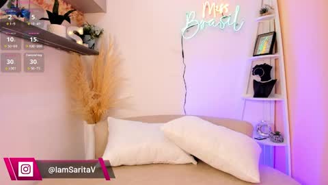Sara Vanegas online show from May 27, 12:35 pm