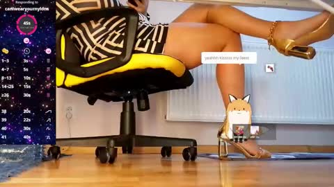 Snapshot of missdominika chatting on March 2, 3:52 pm missdominika online show from March 2, 3:52 pm