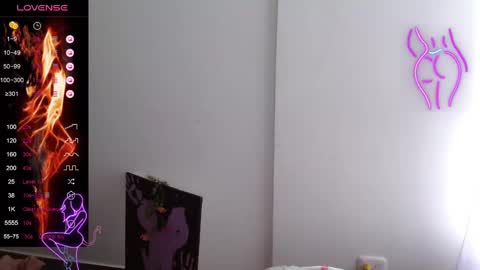 melodie  online show from February 2, 4:54 pm