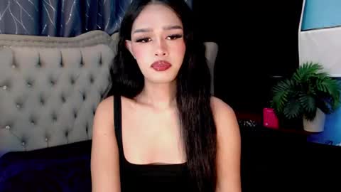 Snapshot of missionary_addiction_cumshot chatting on July 23, 1:53 pm im your queen steffie online show from July 23, 1:53 pm