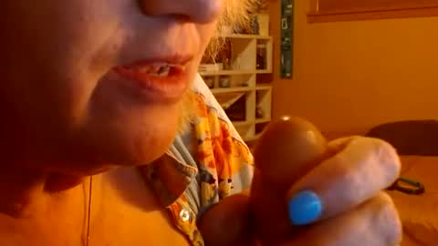 MissKittyFox online show from July 12, 4:36 am