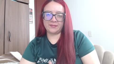 Snapshot of misslady__eva chatting on June 30, 1:45 pm eva online show from June 30, 1:45 pm