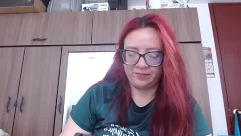 Snapshot of misslady__eva chatting on July 7, 2:10 pm eva online show from July 7, 2:10 pm