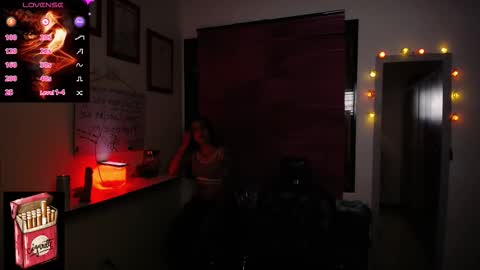 Snapshot of misslana_wn chatting on February 25, 2:32 am LanaLul online show from February 25, 2:32 am