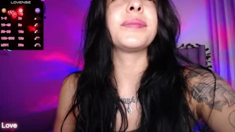 Snapshot of misslana_wn chatting on May 9, 5:45 am LanaLul online show from May 9, 5:45 am