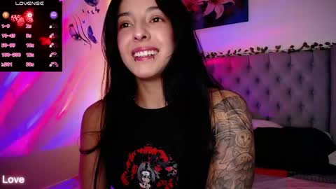 Snapshot of misslana_wn chatting on May 30, 6:32 am LanaLul online show from May 30, 6:32 am