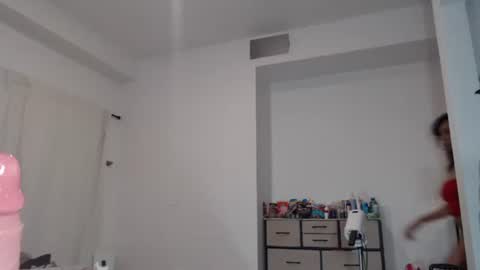 kourtn3ylov3  twitter online show from March 22, 10:40 am