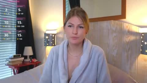 Misslucci online show from March 2, 9:05 am