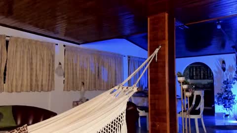 Snapshot of missluna27 chatting on December 3, 11:46 pm Miss Luna online show from December 3, 11:46 pm