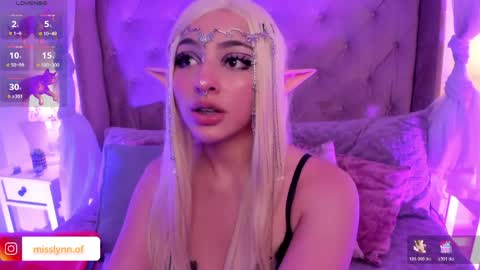 i am lyn online show from March 26, 5:46 am