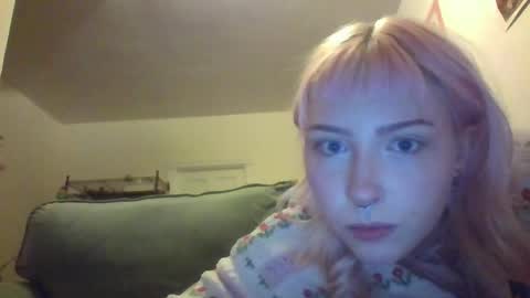 Snapshot of missmarcelina chatting on May 1, 12:48 am missmarcelina online show from May 1, 12:48 am