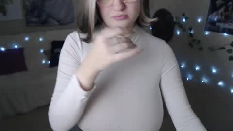 Li  online show from February 20, 5:07 pm