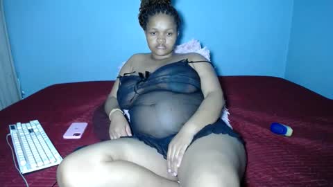 mimmi online show from November 16, 7:08 pm