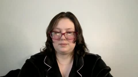 missmistressmal online show from May 6, 1:38 pm