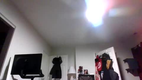 MissMona online show from March 28, 12:32 am