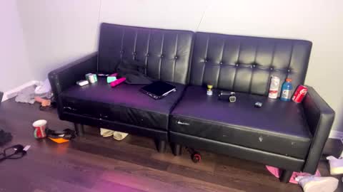 Snapshot of missodin chatting on January 30, 3:11 am SlaveMissOdin online show from January 30, 3:11 am