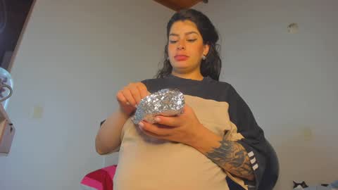 misspaulag online show from February 6, 2:55 am