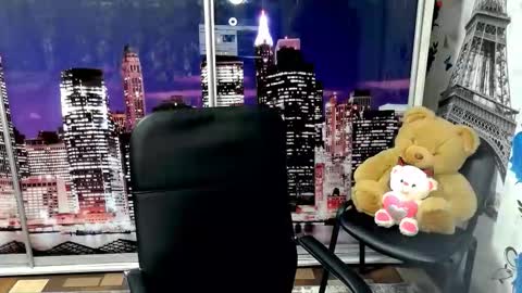 Snapshot of missritabella chatting on December 5, 6:48 pm Rita online show from December 5, 6:48 pm