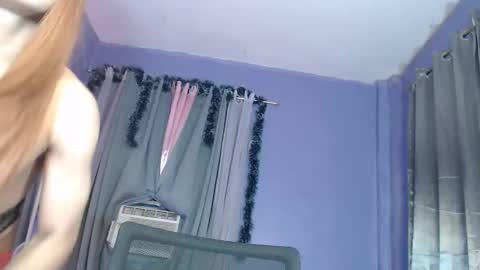 Snapshot of missrufaxxx chatting on December 22, 11:22 am Cielo online show from December 22, 11:22 am