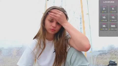 . online show from April 6, 8:15 am