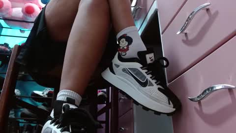 TELL ME MISS online show from March 9, 5:17 pm