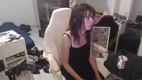 Snapshot of missthon chatting on April 28, 10:31 am missthon online show from April 28, 10:31 am