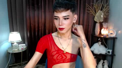 Stella online show from September 18, 7:32 am