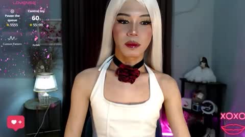 Stella online show from October 18, 7:42 am