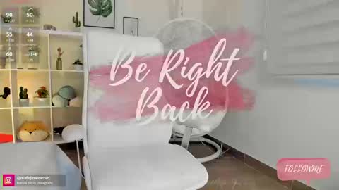 Snapshot of missvancouver_ chatting on September 12, 12:38 pm Mafe Jimenez online show from September 12, 12:38 pm