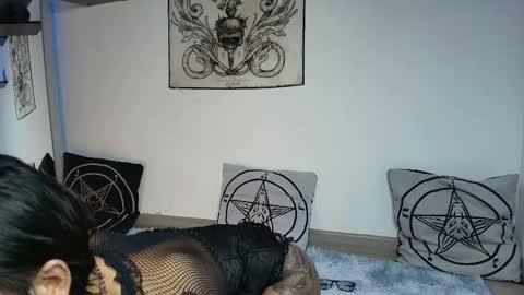 Veronica Rati  online show from March 18, 1:53 am