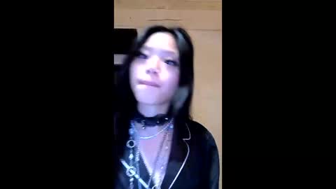 Miss Versatile online show from May 16, 8:07 pm