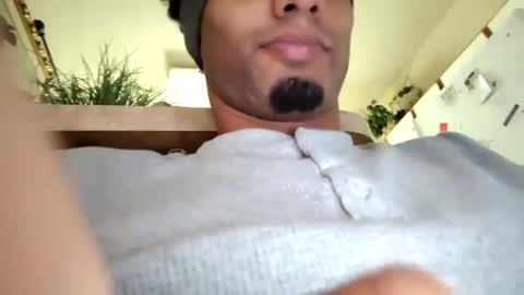 Snapshot of mister7117 chatting on September 19, 11:05 pm Ayejay online show from September 19, 11:05 pm