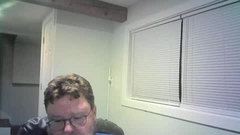 Mr. Happy online show from June 11, 6:11 am