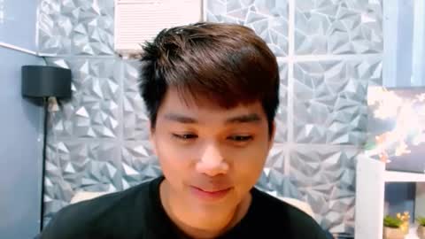 Snapshot of mister_officer chatting on October 26, 5:02 am SAINT SACHI will make your day online show from October 26, 5:02 am