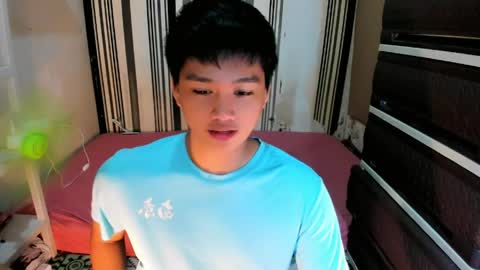 Snapshot of mister_officer chatting on March 22, 8:45 pm SAINT SACHI will make your day online show from March 22, 8:45 pm
