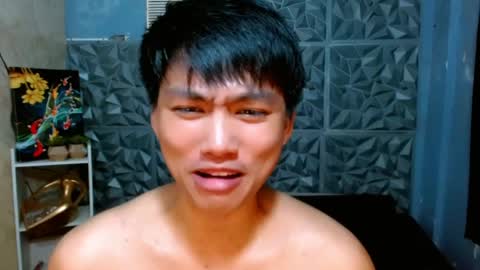 Snapshot of mister_officer chatting on May 17, 8:16 pm SAINT SACHI will make your day online show from May 17, 8:16 pm