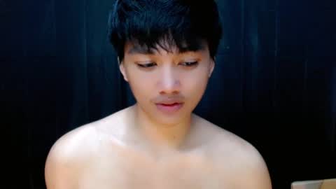 Snapshot of mister_officer chatting on May 27, 8:28 pm SAINT SACHI will make your day online show from May 27, 8:28 pm