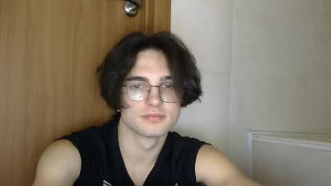 Snapshot of misterunknown_ chatting on January 9, 6:42 pm Dima online show from January 9, 6:42 pm